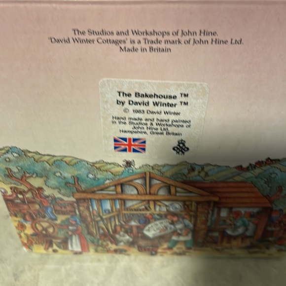 David Winter Cottages Set of 3 - Picture 4 of 15